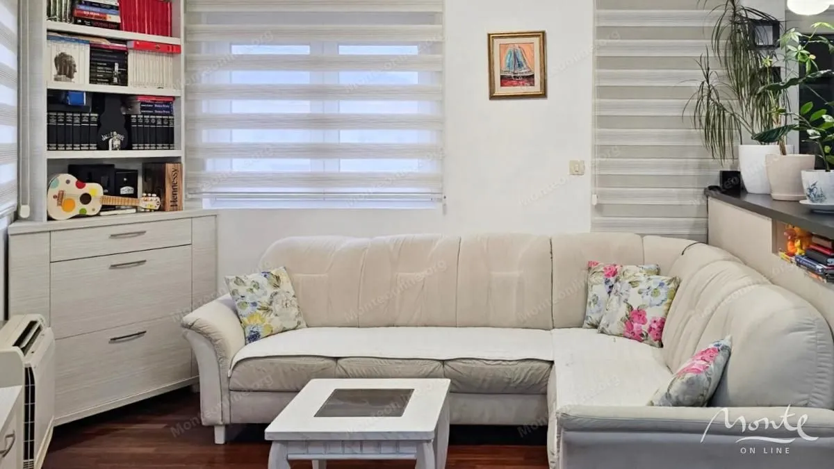 Prodaja, dvosoban stan, 56m², Stari Aerodrom, Podgorica
