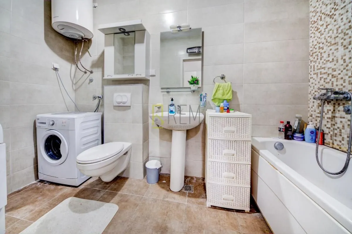 Prodaja, trosoban stan, 113m², Ljubović, Podgorica