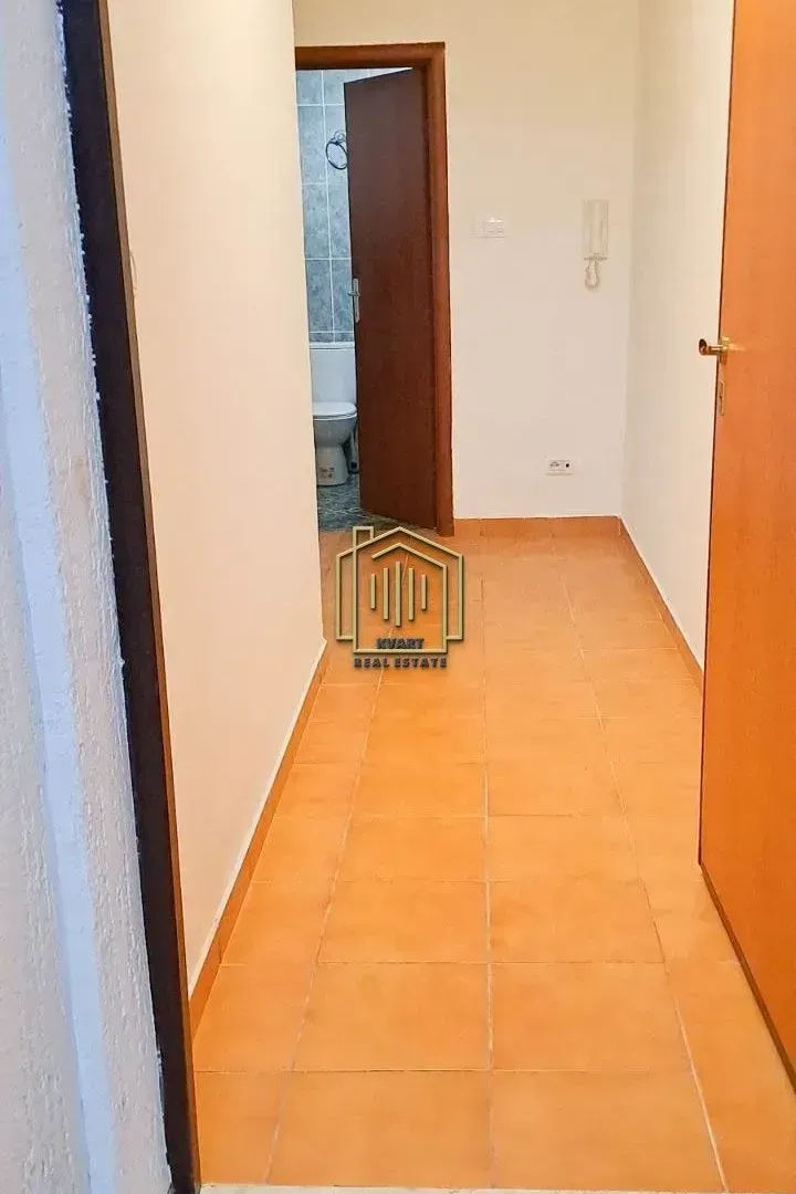Sale, one bedroom apartment, 45m², Stari Aerodrom, Podgorica
