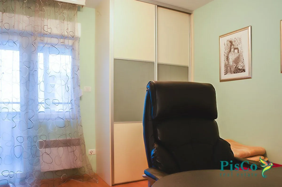 Rent, two bedroom apartment, 70m², Stari Aerodrom, Podgorica