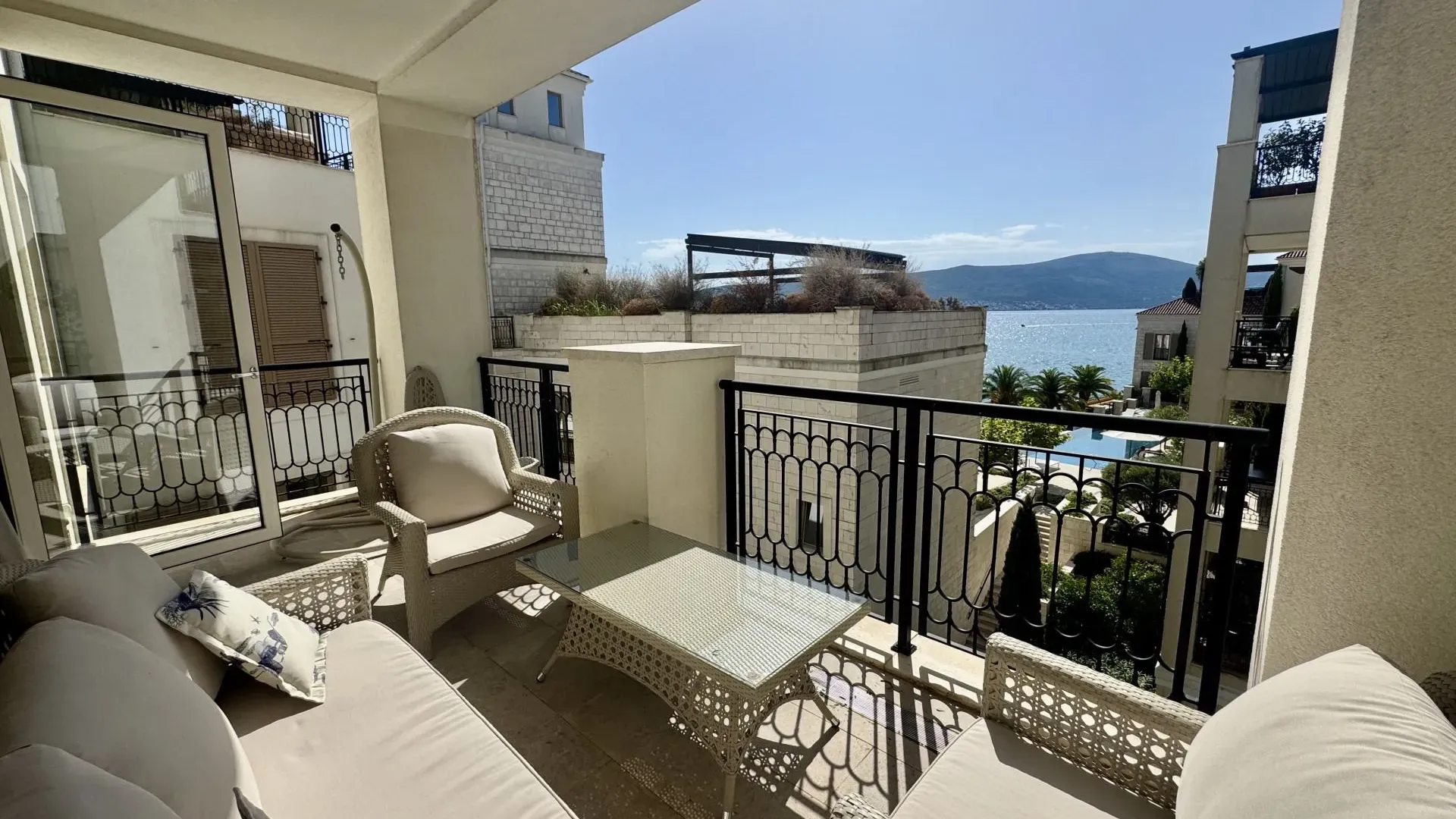Prodaja, dvosoban stan, 95m², Porto Montenegro, Tivat