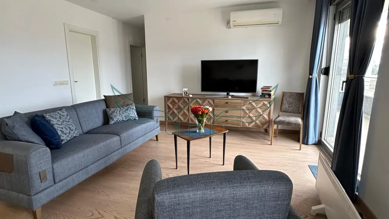 Prodaja, dvosoban stan, 87m², Pod Kuk, Tivat