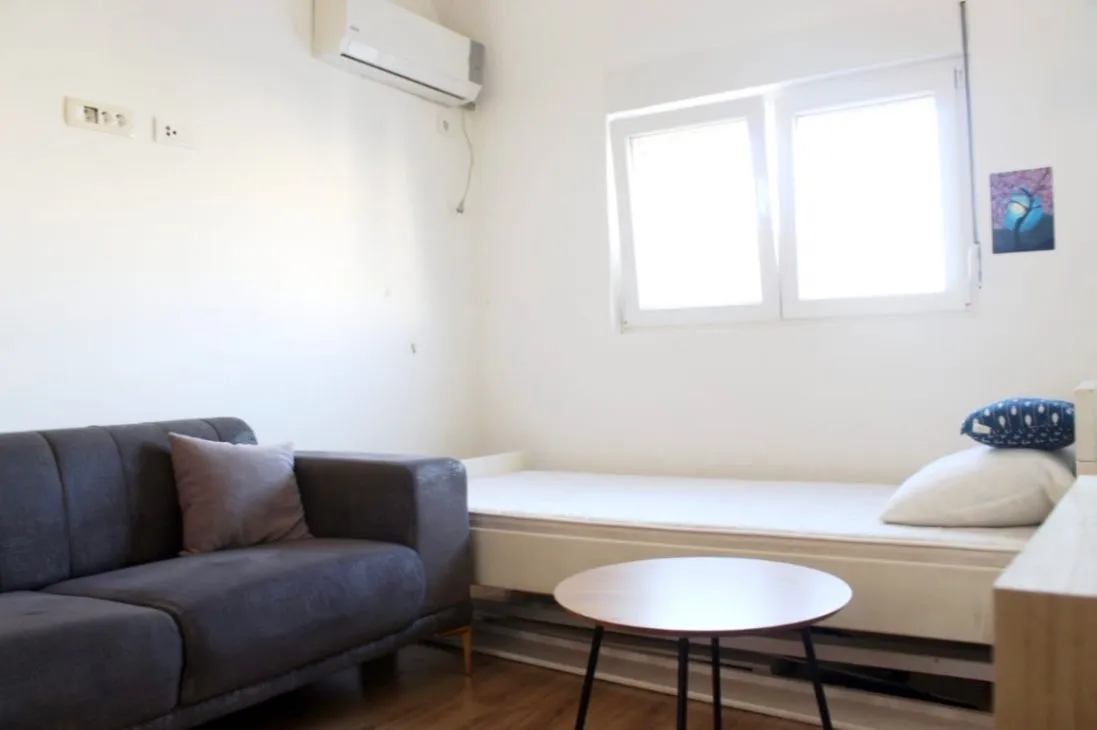Izdavanje, trosoban stan, 100m², Zabjelo, Podgorica