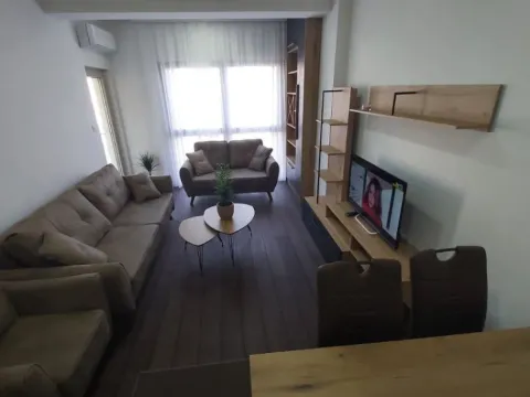 Izdavanje, jednosoban stan, 46m², Vezirov Most, Podgorica - image 7