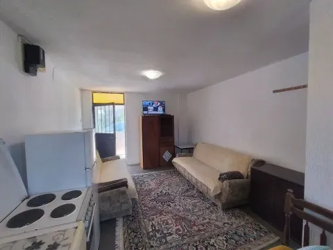 Rent, studio apartment, 25m², Palilula Sve Podlokacije, Beograd - image 2
