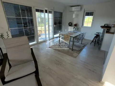 Prodaja, kuća, 105m², Vrčin, Grocka - image 8