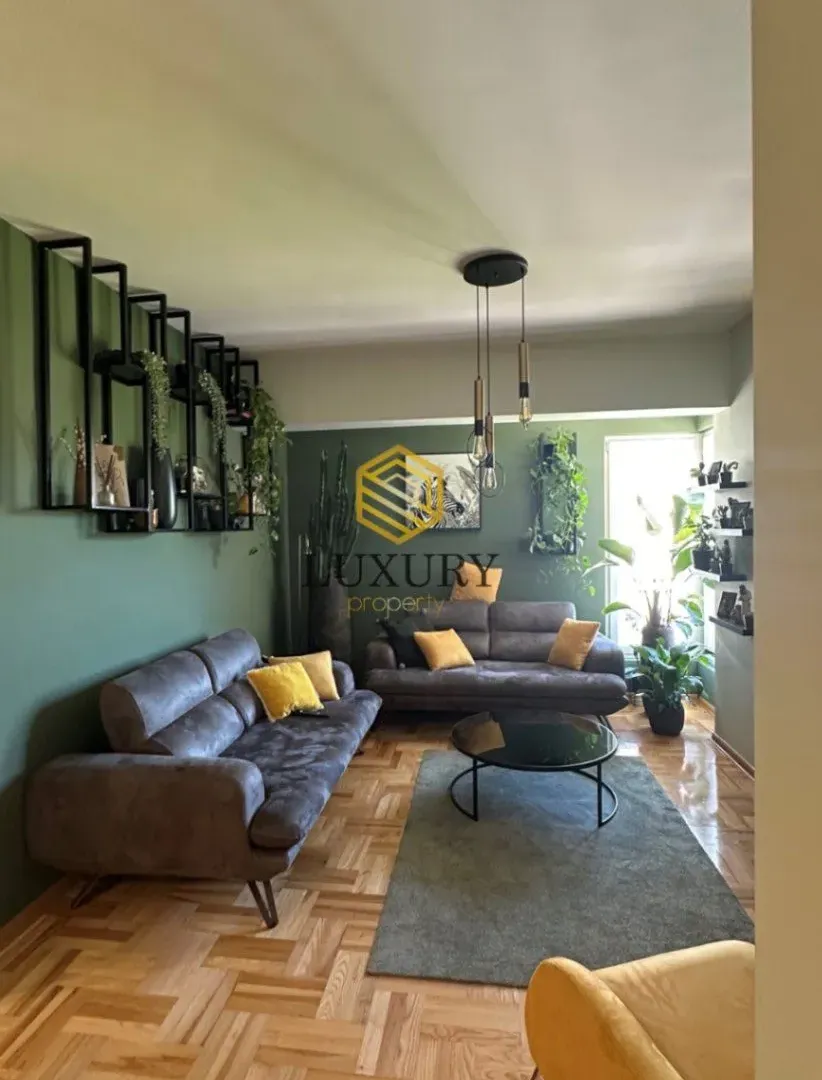 Prodaja, trosoban stan, 95m², Ljubović, Podgorica