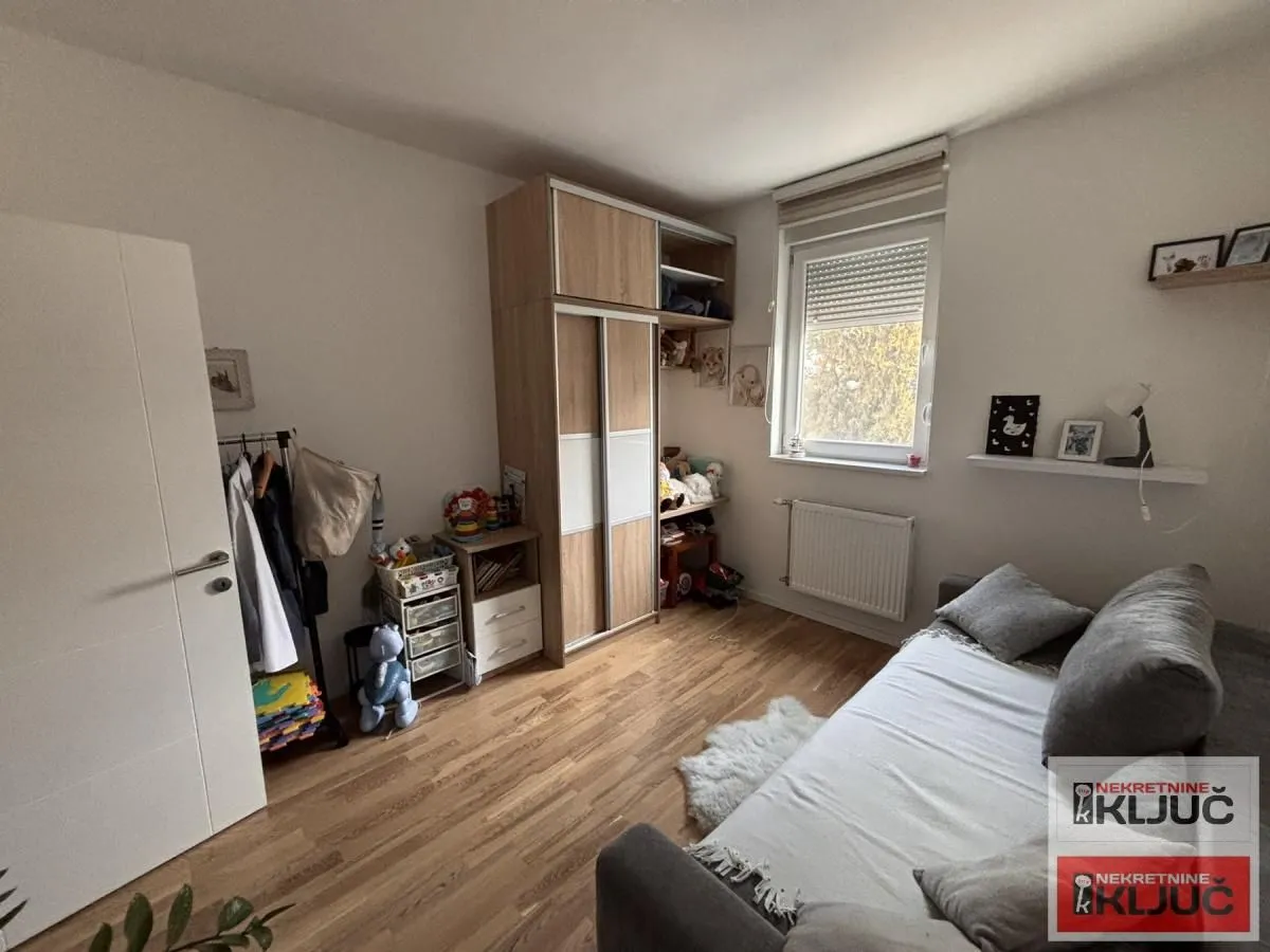 Prodaja, četvorosoban stan, 82m², Telep, Novi Sad Sve Podlokacije