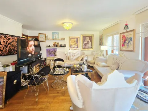 Prodaja, trosoban stan, 120m², Podgorica, Crna Gora - image 4