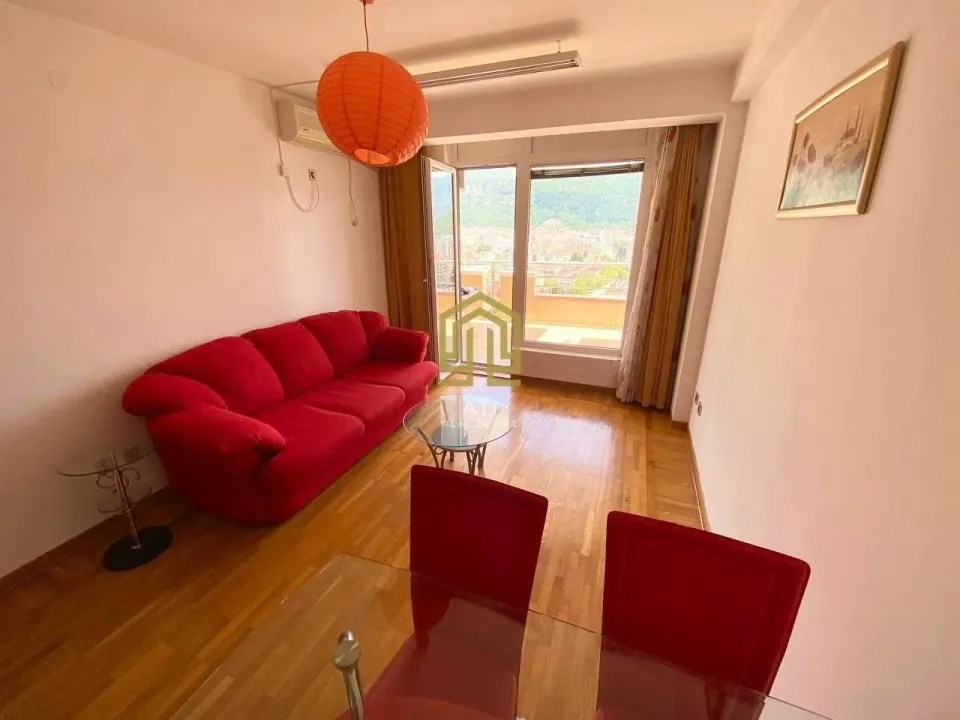 Izdavanje, jednosoban stan, 56m², Babin Do, Budva