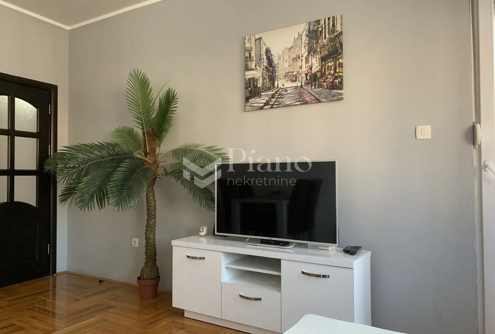 Rent, one bedroom apartment, 44m², City Kvart, Podgorica