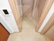 Izdavanje, dvosoban stan, 65m², Momišići, Podgorica - image 9