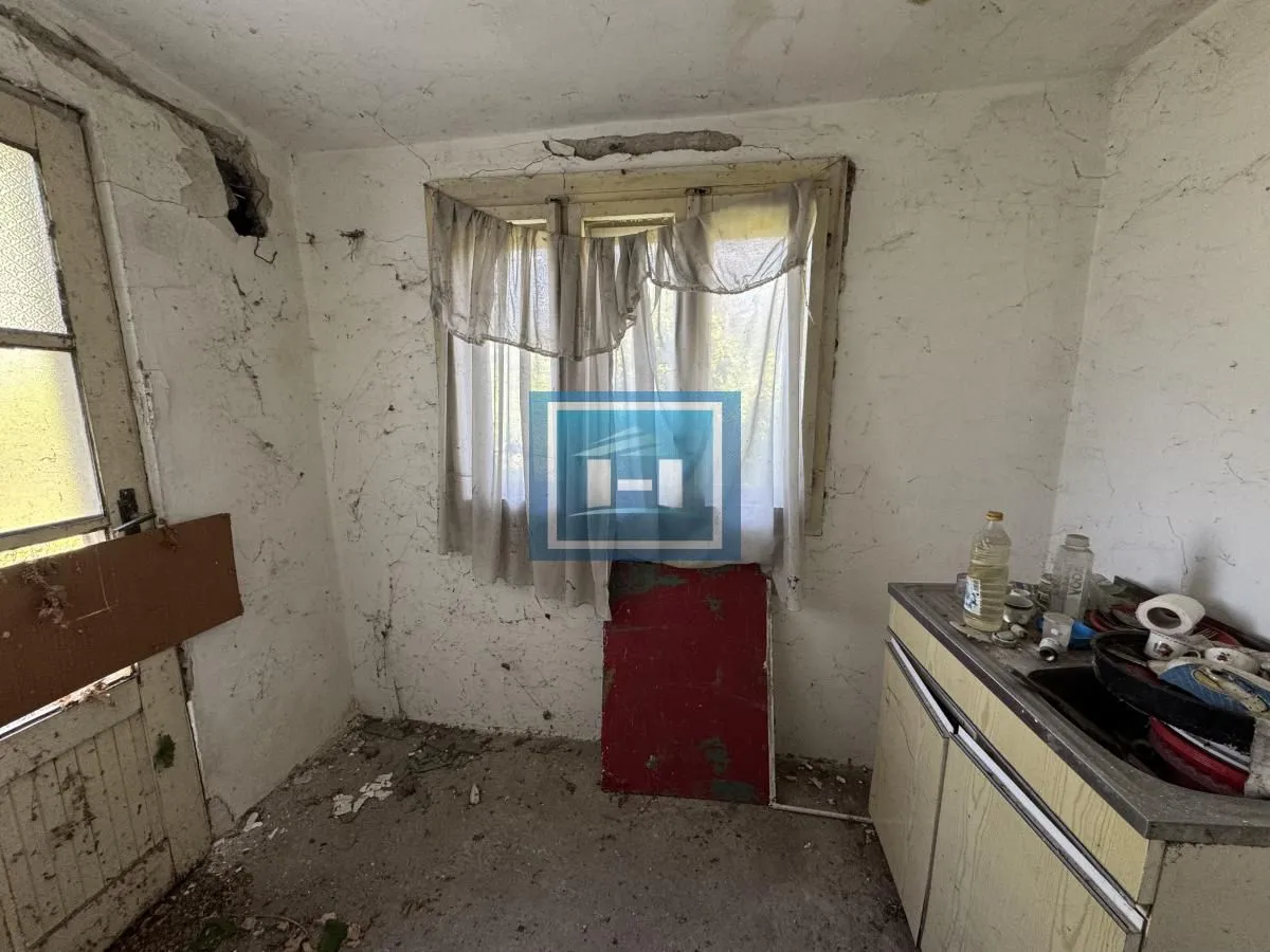 Prodaja, kuća, 53m², Tonja, Ćuprija