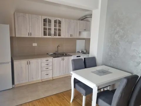 Izdavanje, dvosoban stan, 64m², Zabjelo, Podgorica - image 3