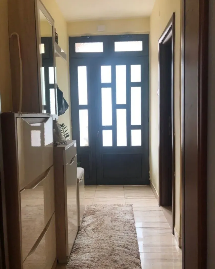 Rent, house, 128m², Stari Aerodrom, Podgorica