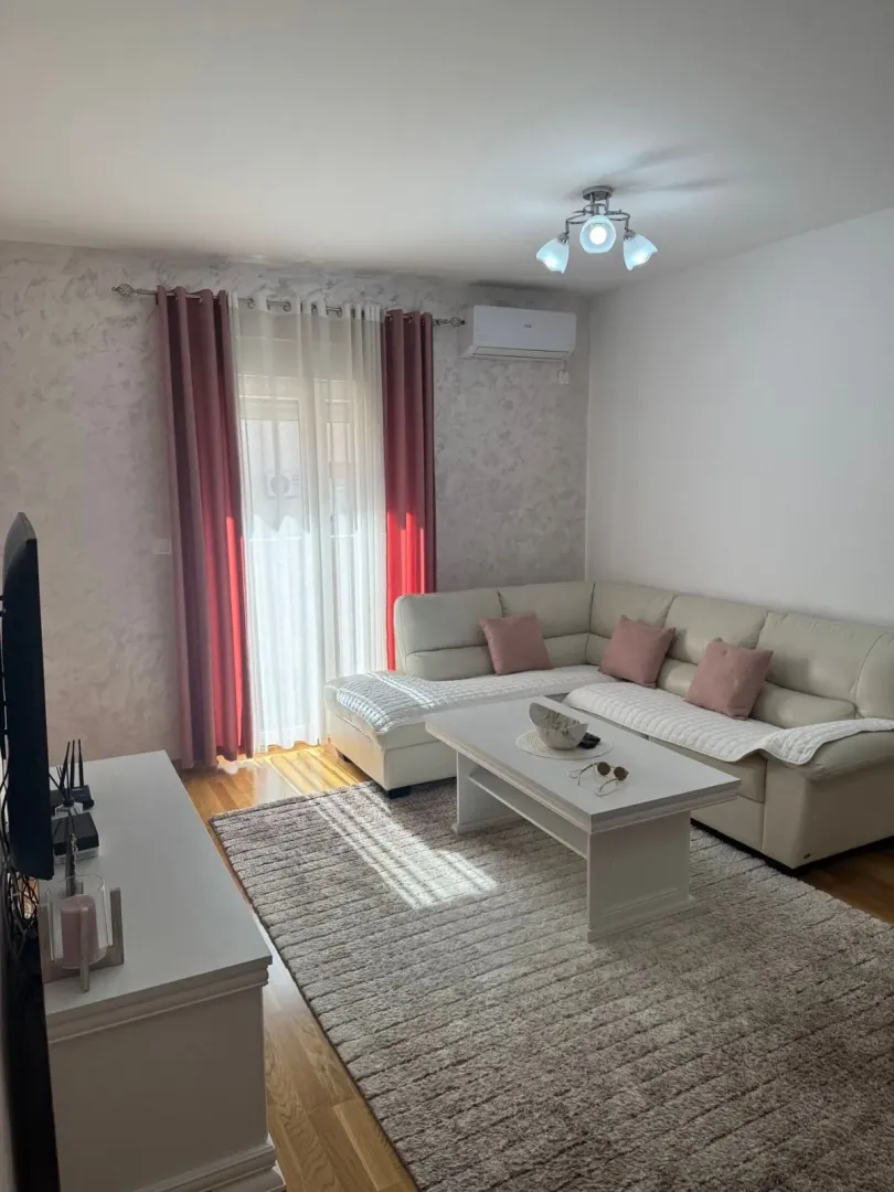 Rent, one bedroom apartment, 59m², Central Point, Podgorica