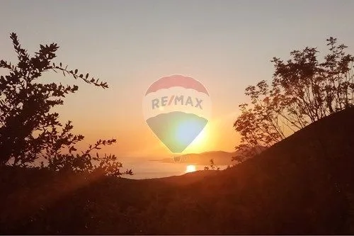 Prodaja, plac, 13000m², Kotor, Crna Gora