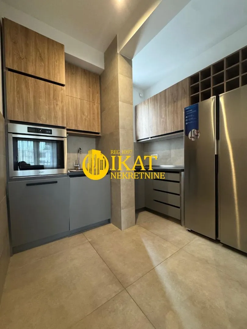 Sale, two bedroom apartment, 49m², Vračar Hram, Vračar Sve Podlokacije