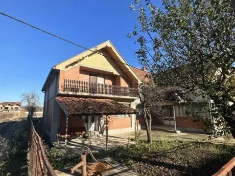 Prodaja, kuća, 490m², Ćuprija, Srbija - image 4