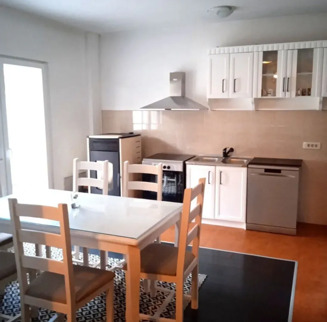 Rent, house, 150m², Donja Lastva, Tivat