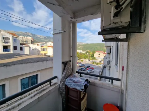 Izdavanje, jednosoban stan, 34m², Budva, Crna Gora - image 2