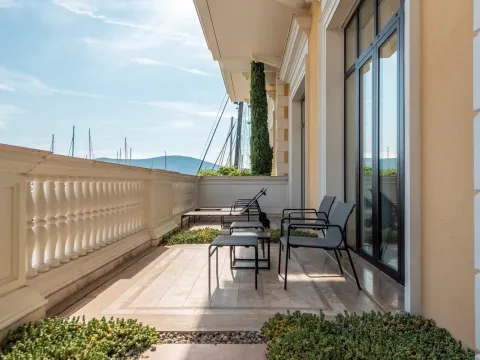 Prodaja, trosoban stan, 221m², Porto Montenegro, Tivat - image 26