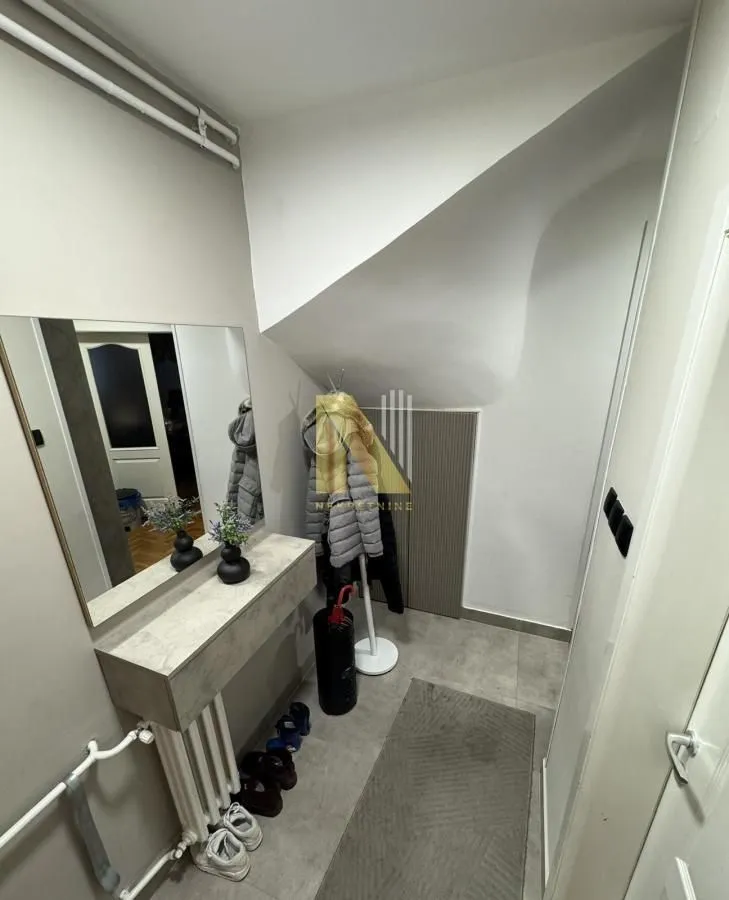 Prodaja, trosoban stan, 80m², Nova Detelinara, Novi Sad Sve Podlokacije
