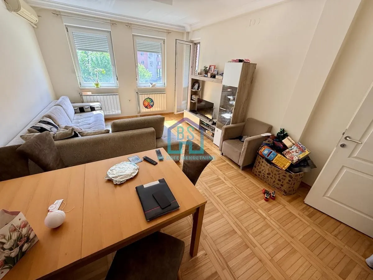 Prodaja, dvosoban stan, 59m², Novo naselje, Novi Sad