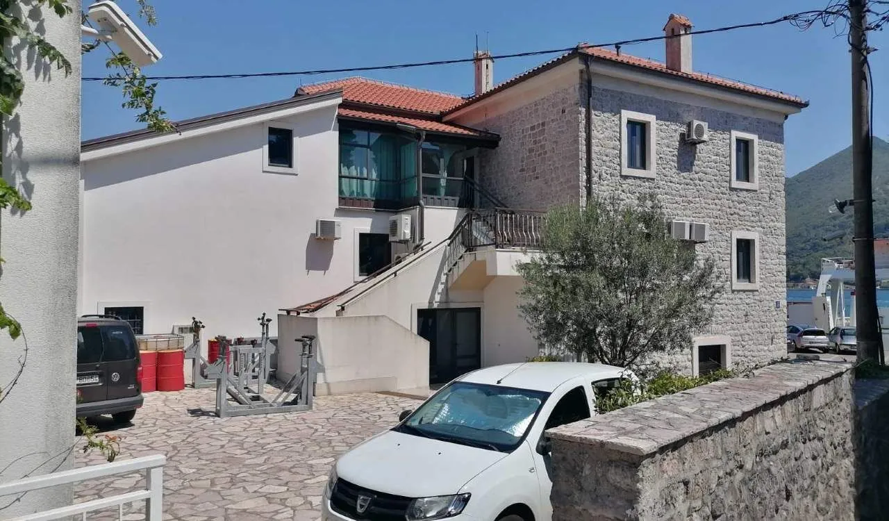 Sale, office space, Kamenari, Herceg Novi