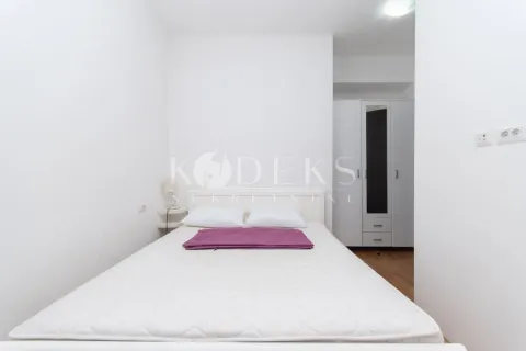 Rent, two bedroom apartment, 62m², Vezirov Most, Podgorica - image 9