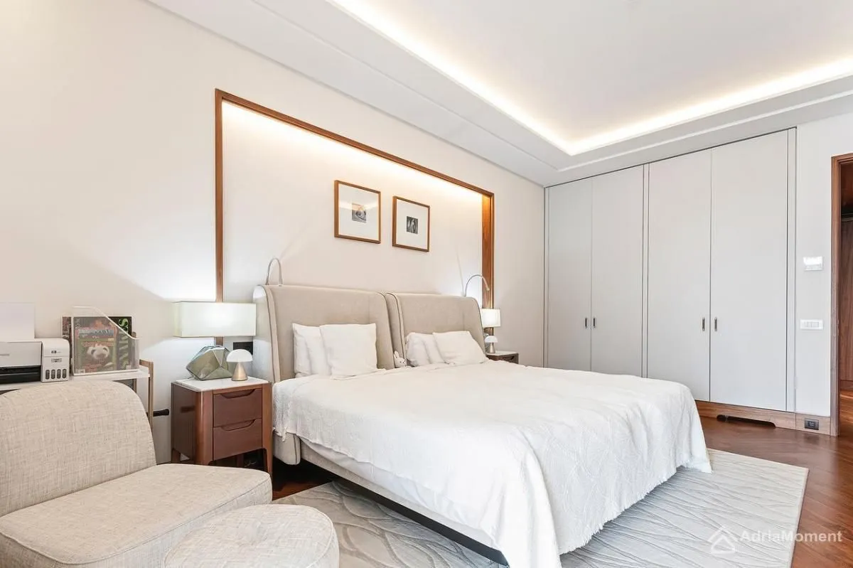 Sale, two bedroom apartment, 185m², Porto Montenegro, Tivat
