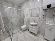 Izdavanje, četvorosoban stan, 118m², Kod Capital Plaze, Podgorica - image 9