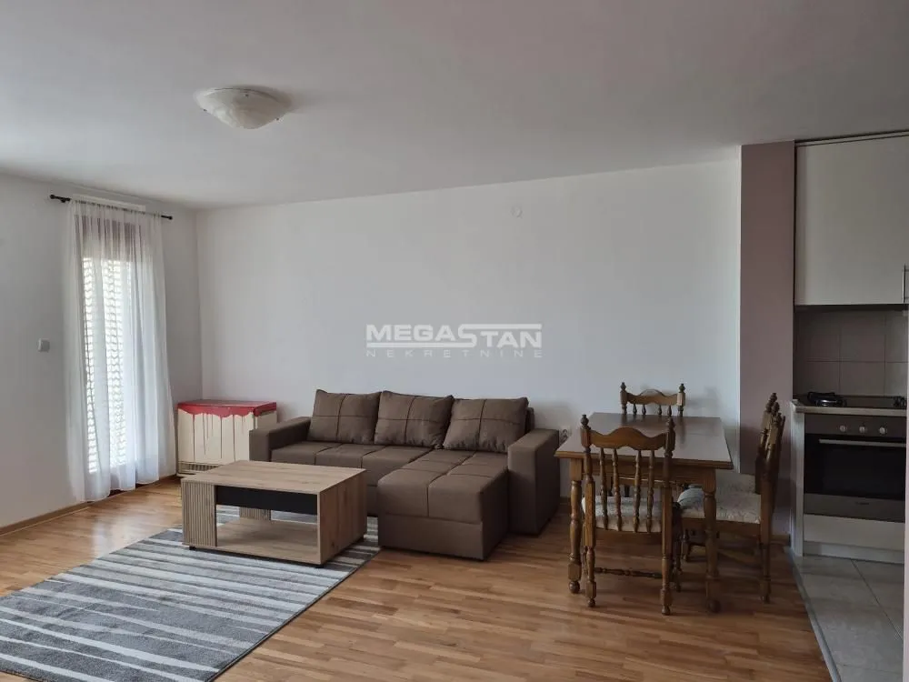Izdavanje, dvosoban stan, 55m², Mali Mokri Lug, Zvezdara Sve Podlokacije