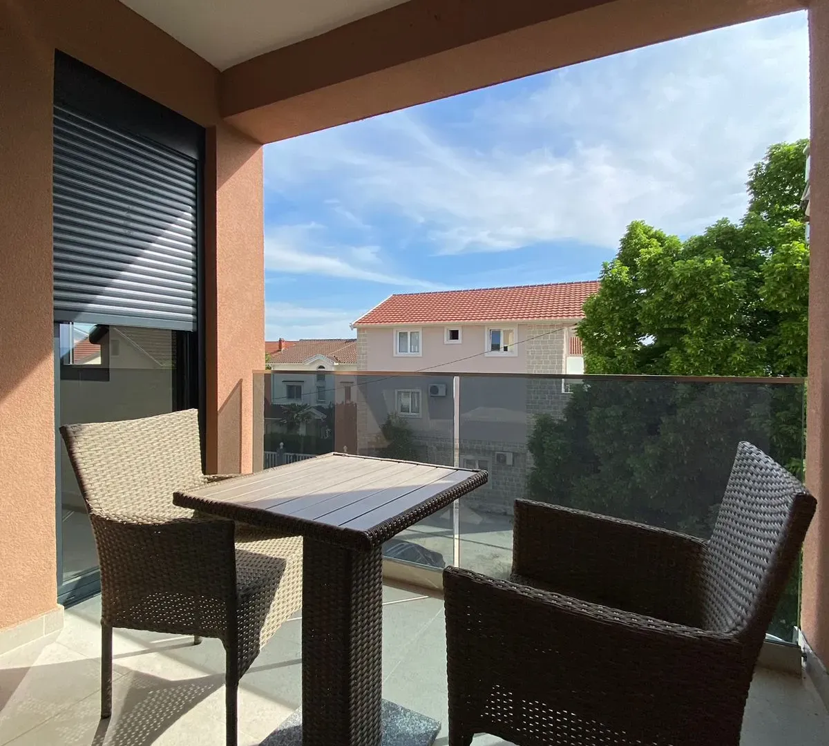 Rent, two bedroom apartment, 80m², Dumidran, Tivat