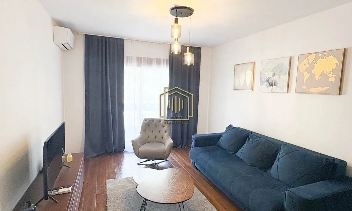 Izdavanje, jednosoban stan, 50m², City Kvart, Podgorica