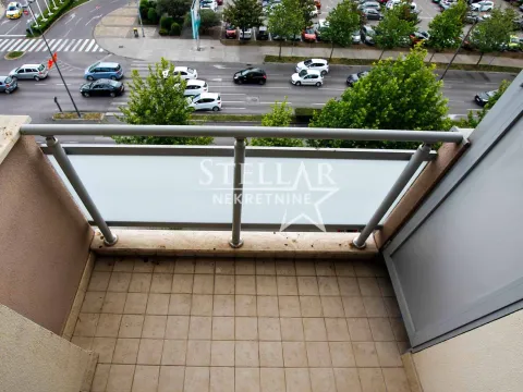 Rent, two bedroom apartment, 68m², City Kvart, Podgorica - image 18