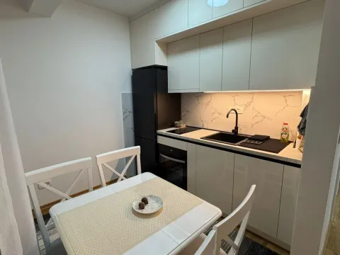 Rent, one bedroom apartment, 35m², City Kvart, Podgorica - image 6