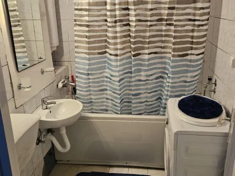 Izdavanje, dvosoban stan, 68m², Zabjelo, Podgorica - image 12