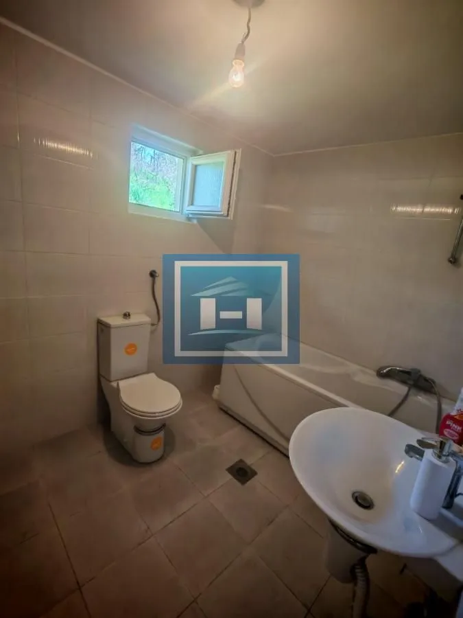 Izdavanje, kuća, 60m², 4. juli, Paraćin