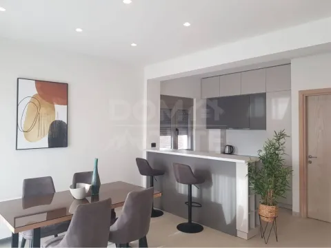 Izdavanje, dvosoban stan, 55m², Tivat, Crna Gora - image 3