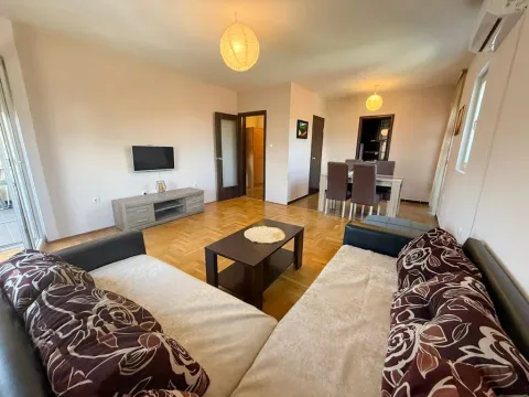 Rent, one bedroom apartment, 60m², Zagorič, Podgorica - image 2