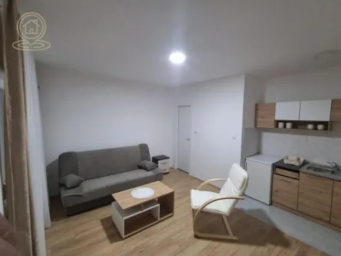 Izdavanje, jednosoban stan, 22m², Adice, Novi Sad Sve Podlokacije - image 2