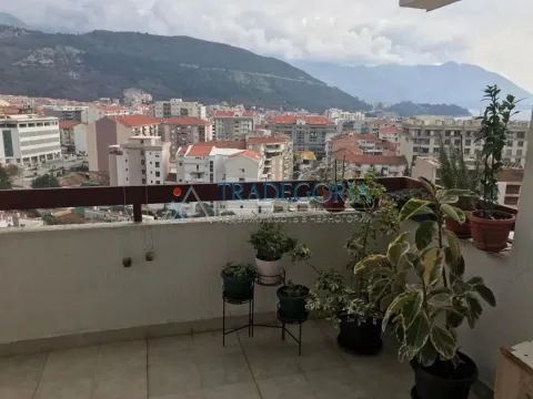 Prodaja, dvosoban stan, 70m², Budva, Crna Gora - image 11