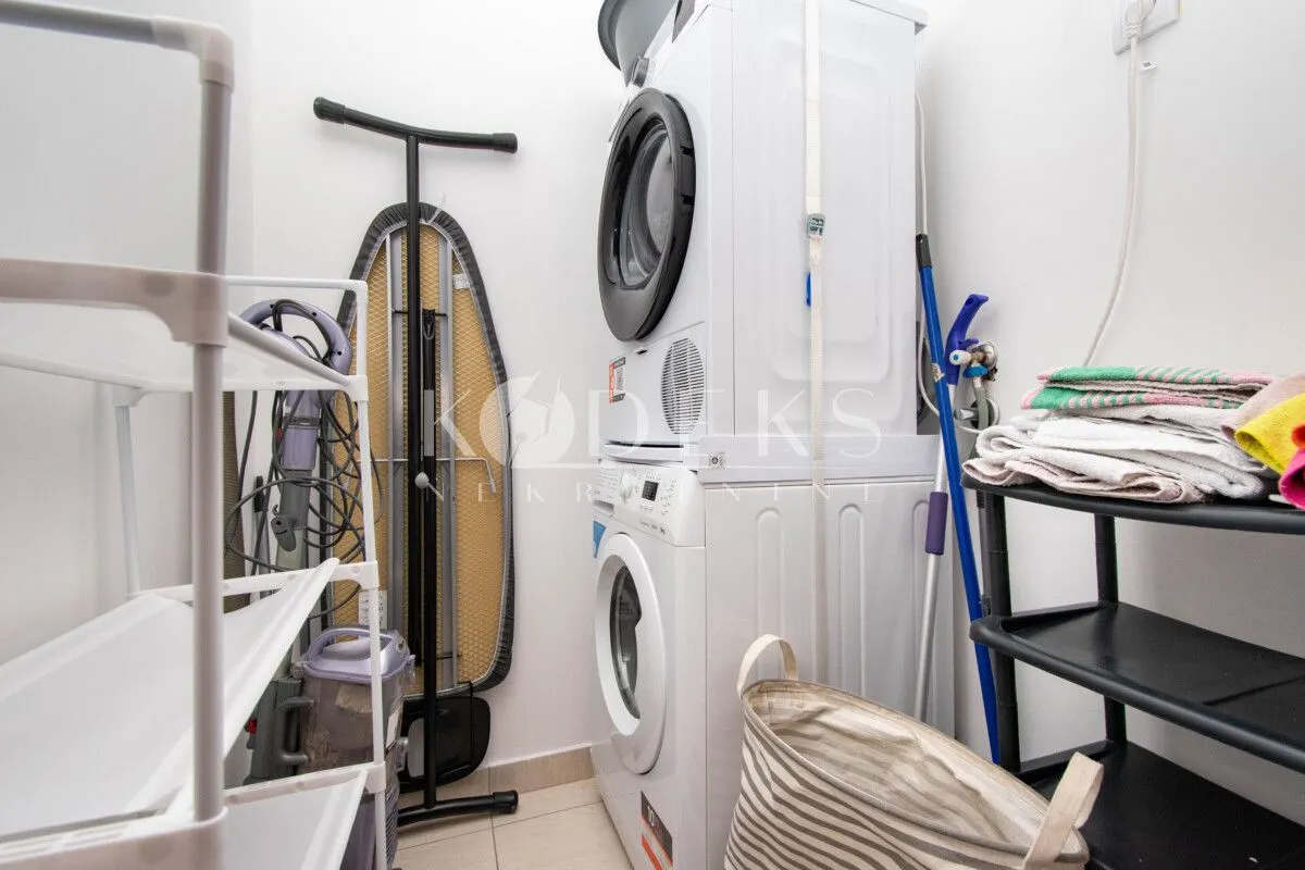 Izdavanje, trosoban stan, 109m², City Kvart, Podgorica