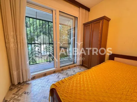 Prodaja, dvosoban stan, 77m², Centar, Bar - image 11