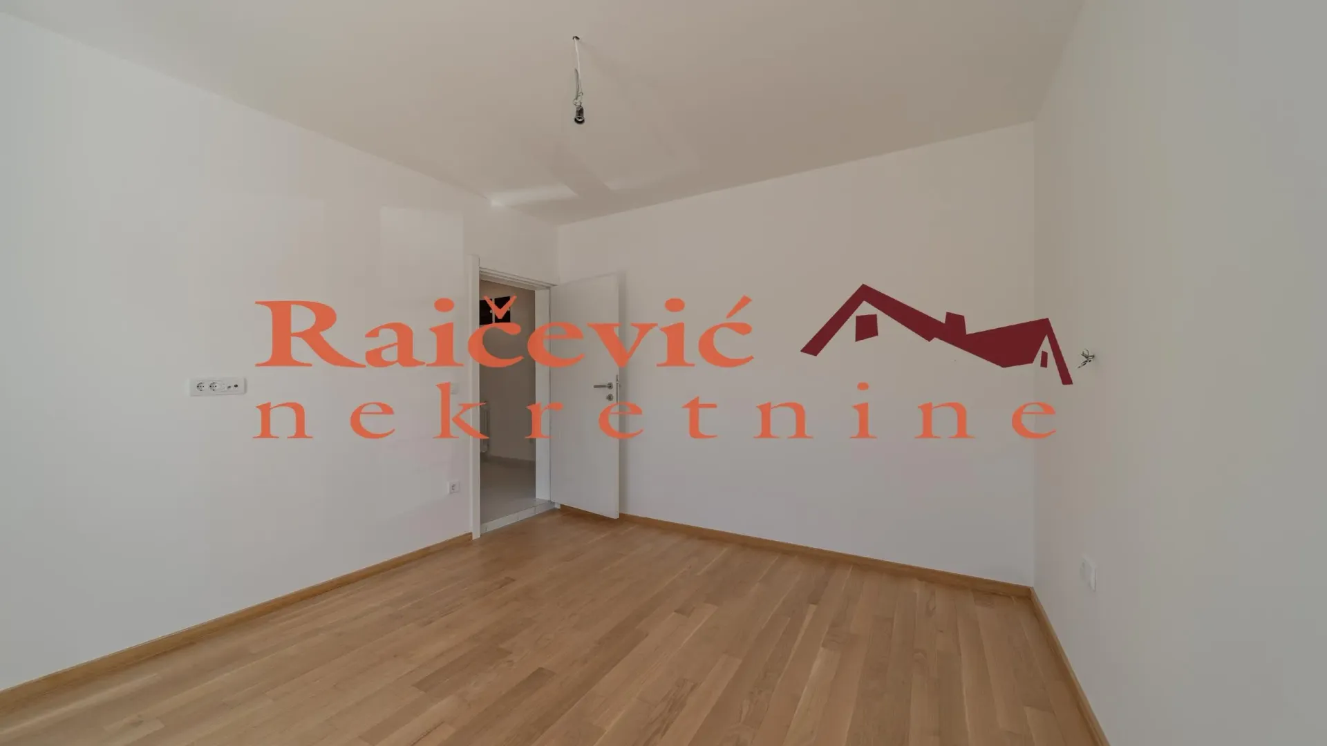 Prodaja, trosoban stan, 95m², Grocka, Beograd