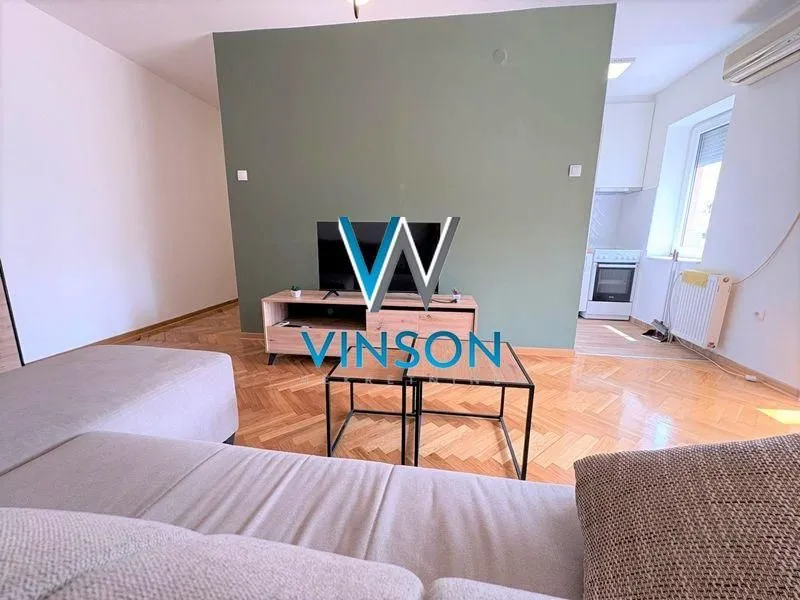 Izdavanje, stan, 28m², Centar, Novi Sad
