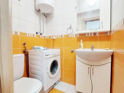 Rent, three bedroom apartment, 73m², Savski Venac, Beograd - image 16