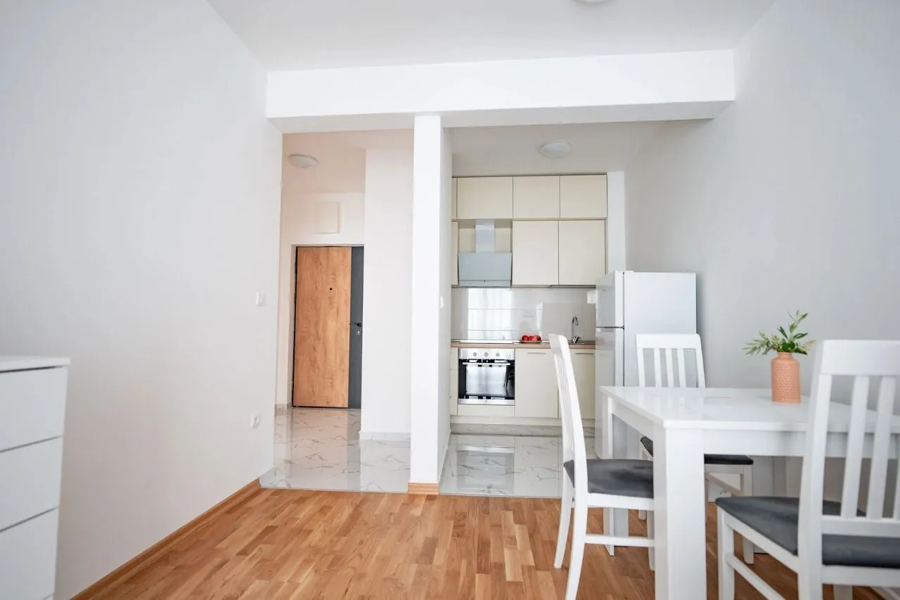 Prodaja, jednosoban stan, 46m², Centar, Budva
