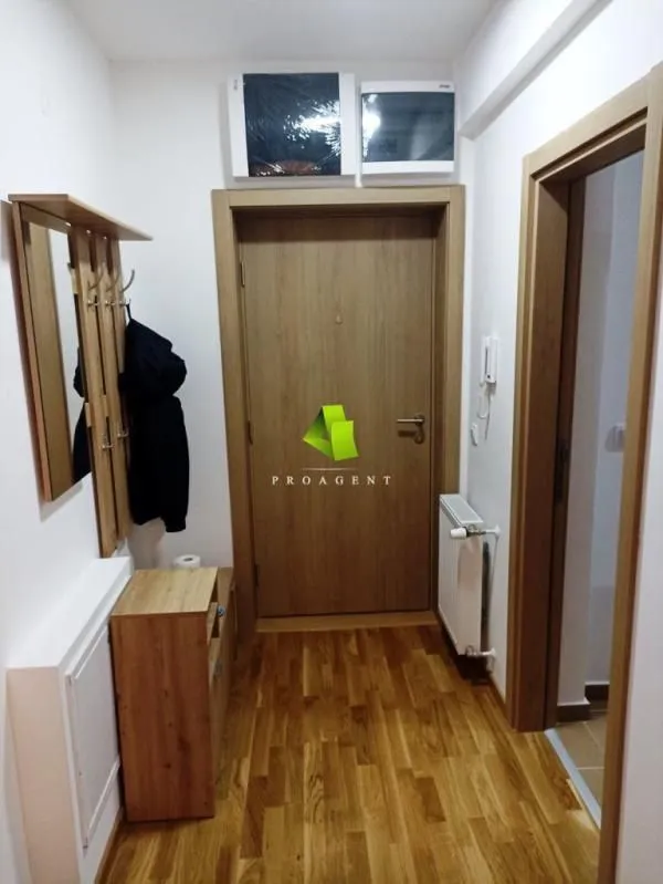 Izdavanje, dvosoban stan, 67m², Medijana, Niš